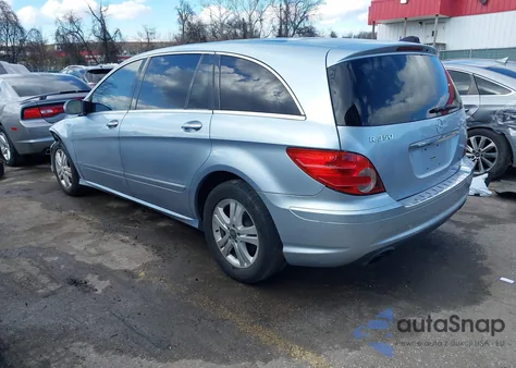 2008 Mercedes-Benz R 350 4Matic z USA, uszkodzony, nr VIN 4JGCB65E58A074031